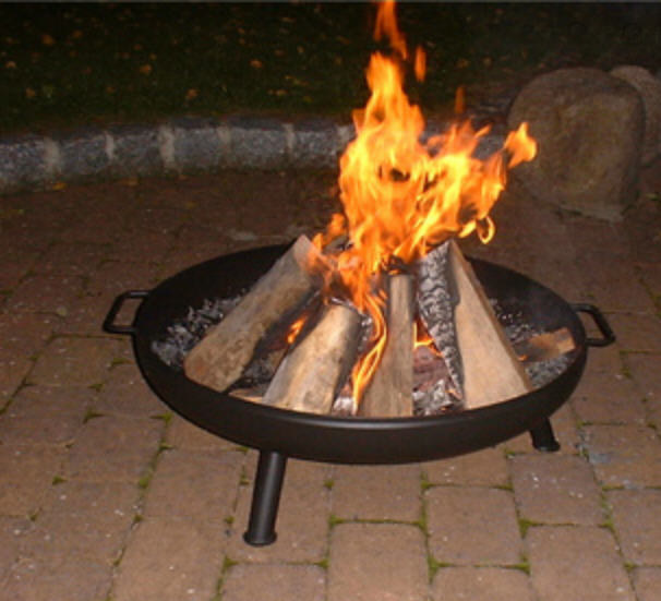 Killus-Technik - Feuerschale für den Garten 3 Standfüße, 2 Handriffe ... Killus-Technik - Feuerschale für den Garten 3 Standfüße, 2 Handriffe ...